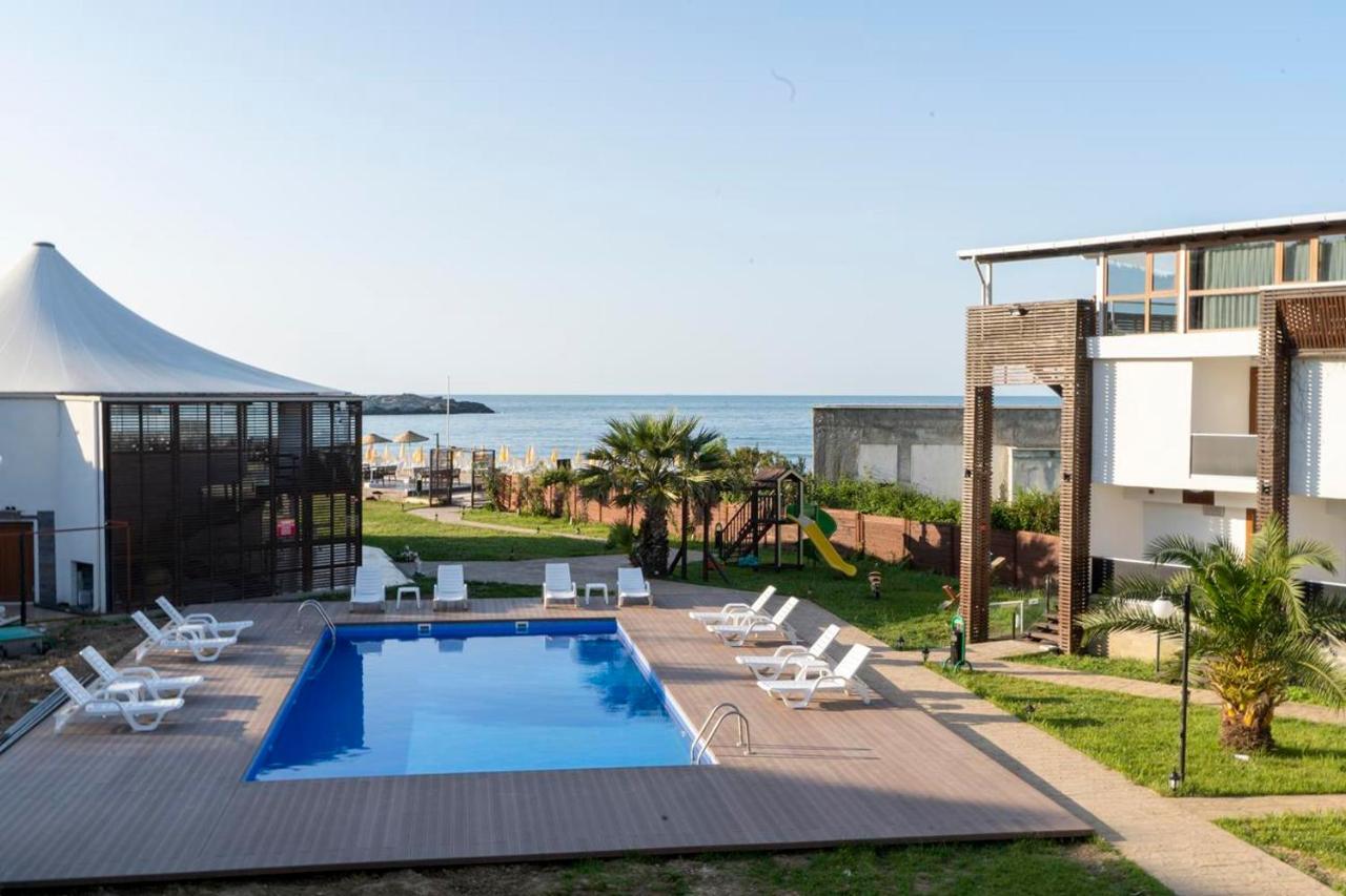 Mad Sea Beach Hotel Karacakoy Exterior photo